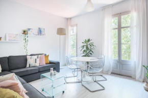 Spacious 3 bed Apt in the heart of Sant Antoni
